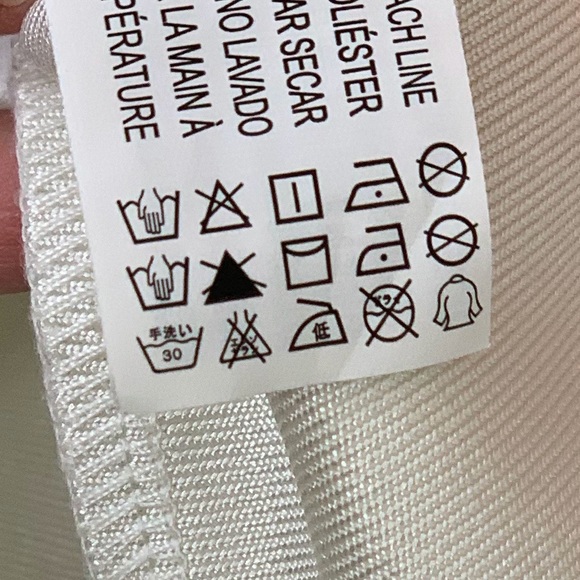 (NWOT) FOREVER 21 | Scuba Knit Floral Dress - Picture 6 of 7